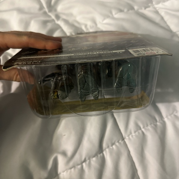 NEW 2008 Halo 3 - War Chieftain Figure - Series 3 - Mcfarlane - Halo Campaign - Picture 4 of 4